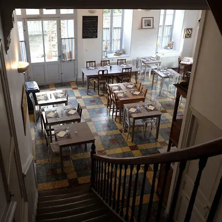 Les Anges Au Plafond Bed & Breakfast *